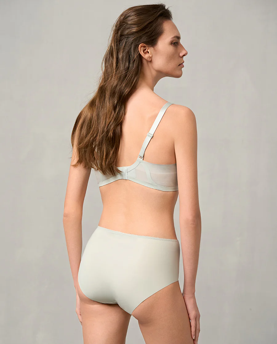 Aimer Mid-rise Mesh Boyshorts - Image 6